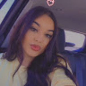 Meet your Posher, Mireya